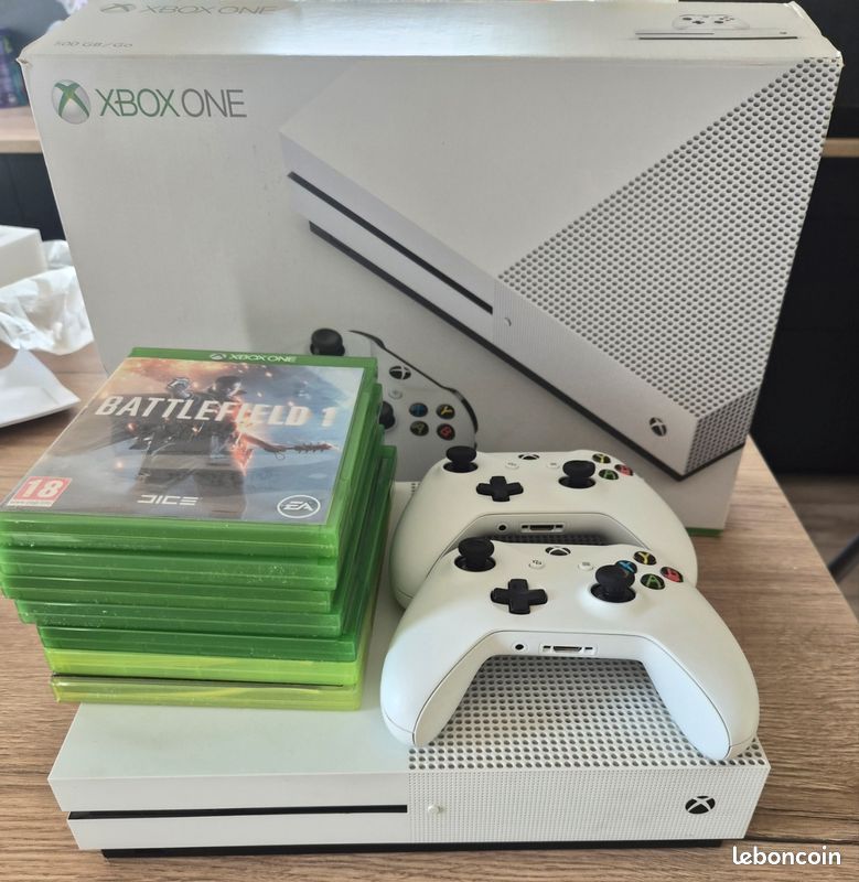 Xbox One S 500G - Consoles