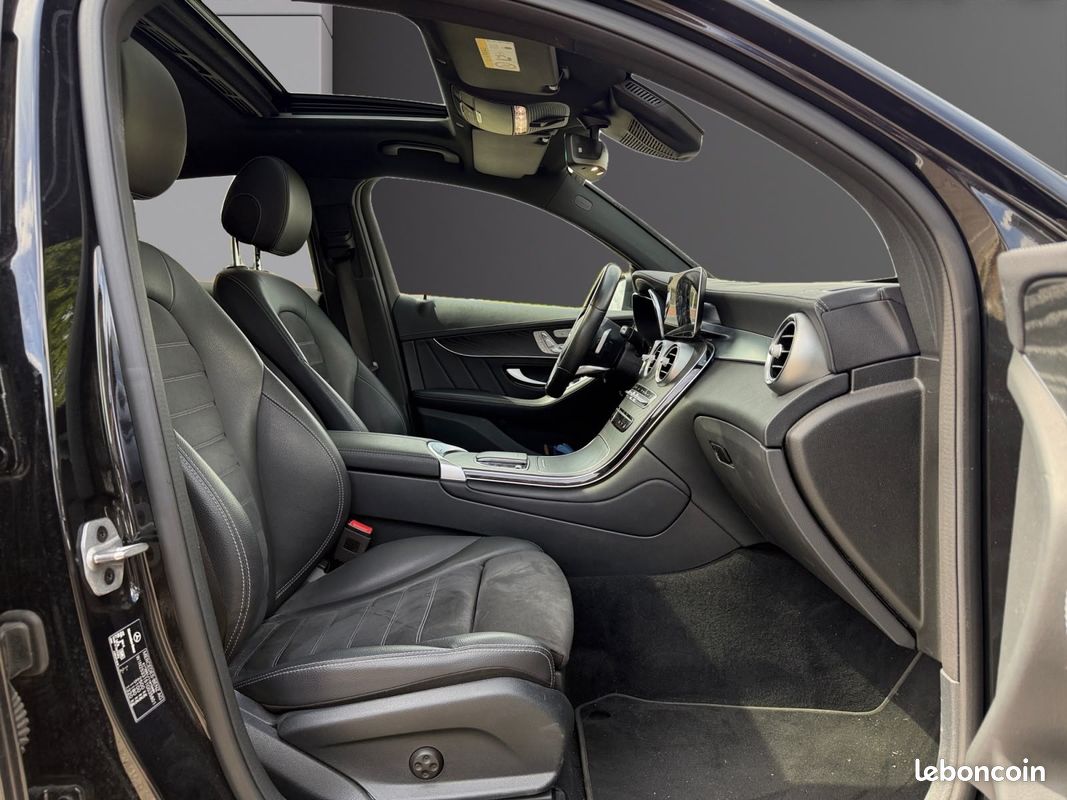 MERCEDES GLC COUPE 220 D 4MATIC AMG LINE Garantie 12 mois (image 4)
