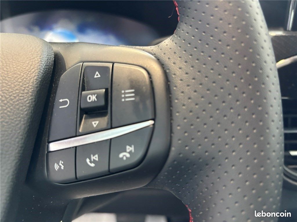 Ford Kuga III 2.5 DURATEC 190 CH FLEXIFUEL FHEV E85 POWERSHIFT ST-Line (image 18)