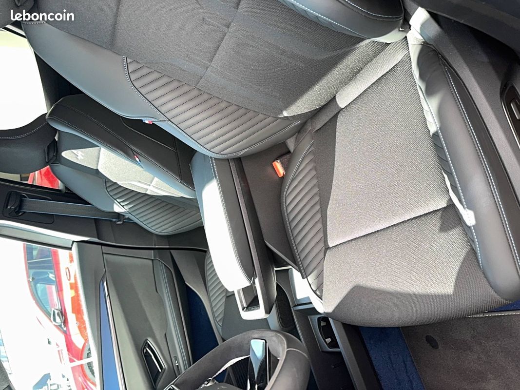 RENAULT Megane E-Tech 220 ch autonomie confort esprit Alpine (image 21)