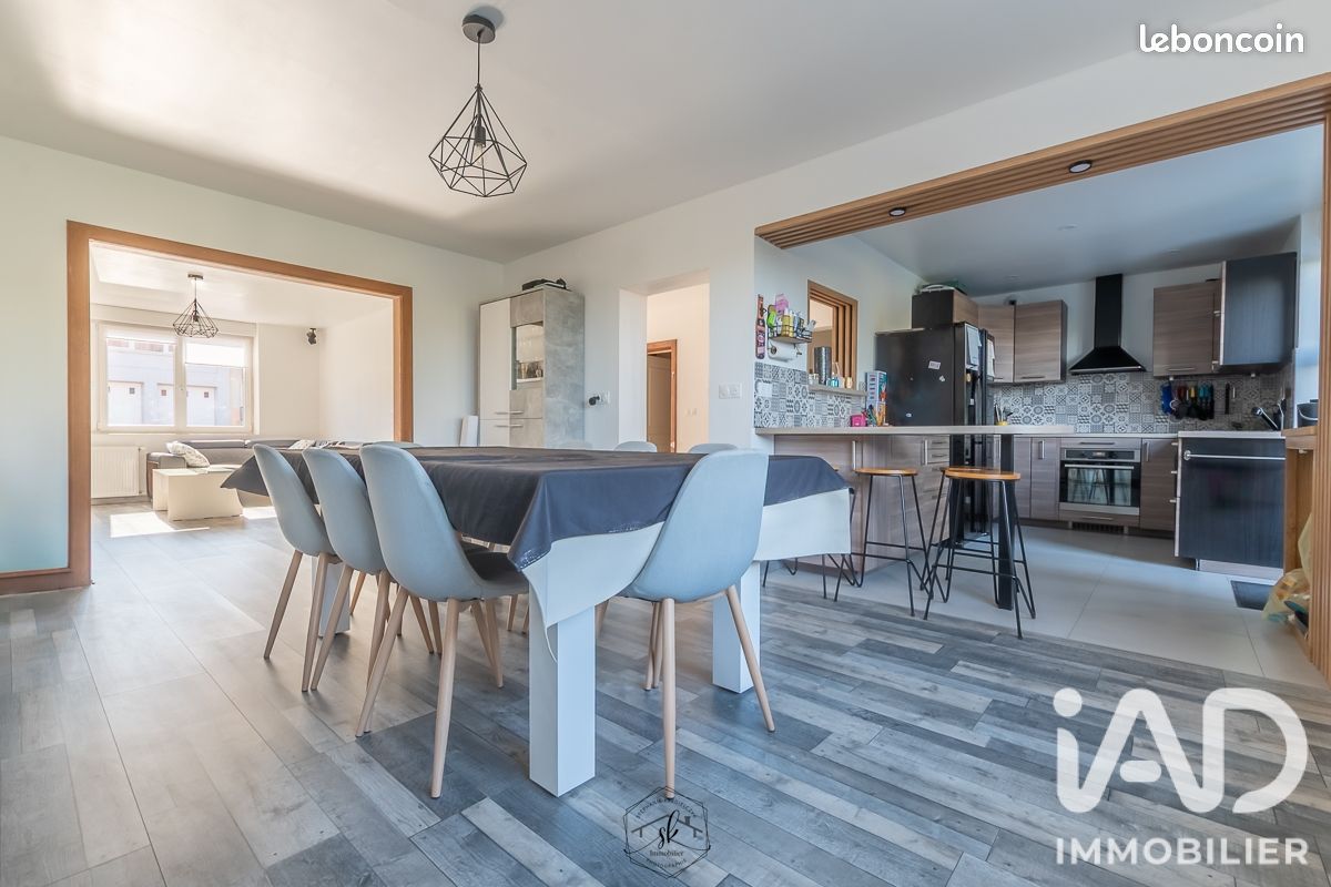 Maison 6 pièces 170 m² · à Waldweistroff · 170 m² · 299 000 €