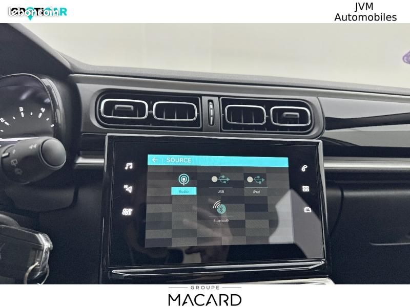 Citroen C3 1.2 PureTech 110ch S&S Shine 124g (image 18)