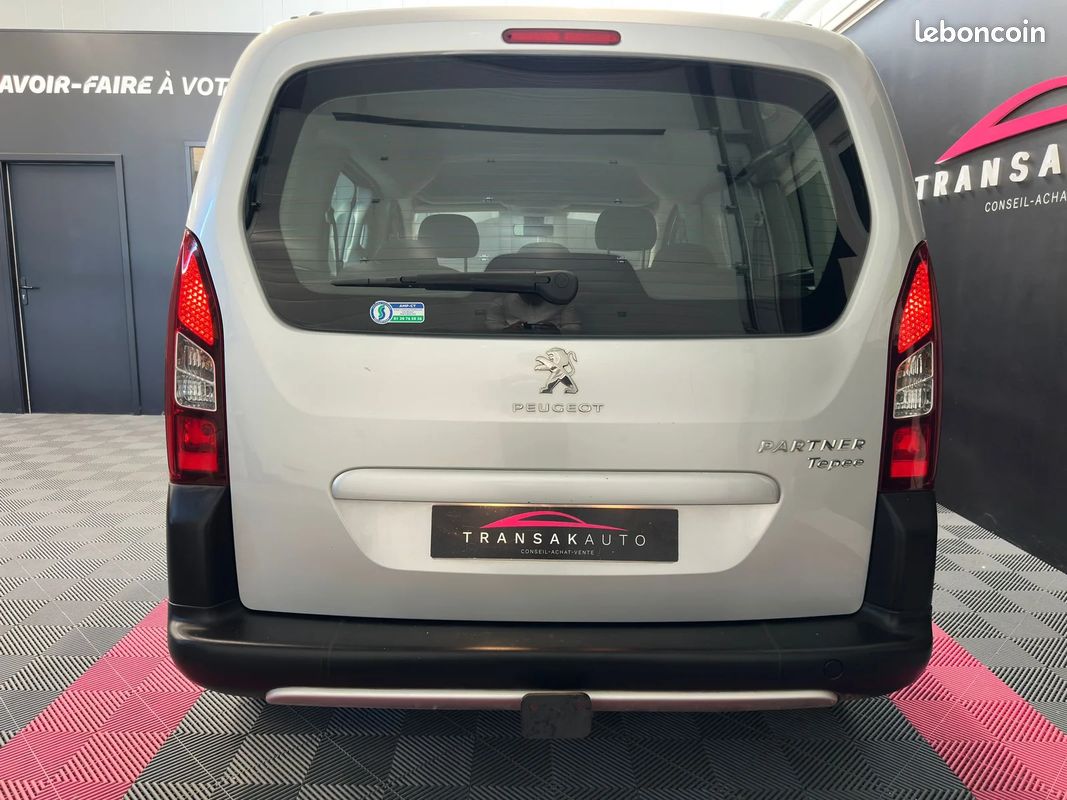 Peugeot PARTNER Outdoor 1.6 HDI 92ch - SECONDE MAIN - RÉVISION À JOUR - KIT DISTRI À JOUR (image 8)