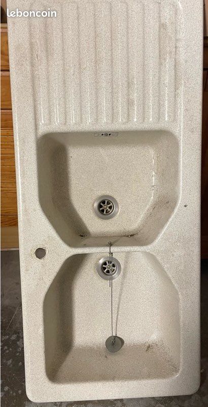 Lavabo cuisine en grès (image 1)