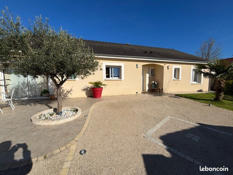 Maison 6 pièces 140 m² · à Châtellerault · 140 m² · 265 000 €