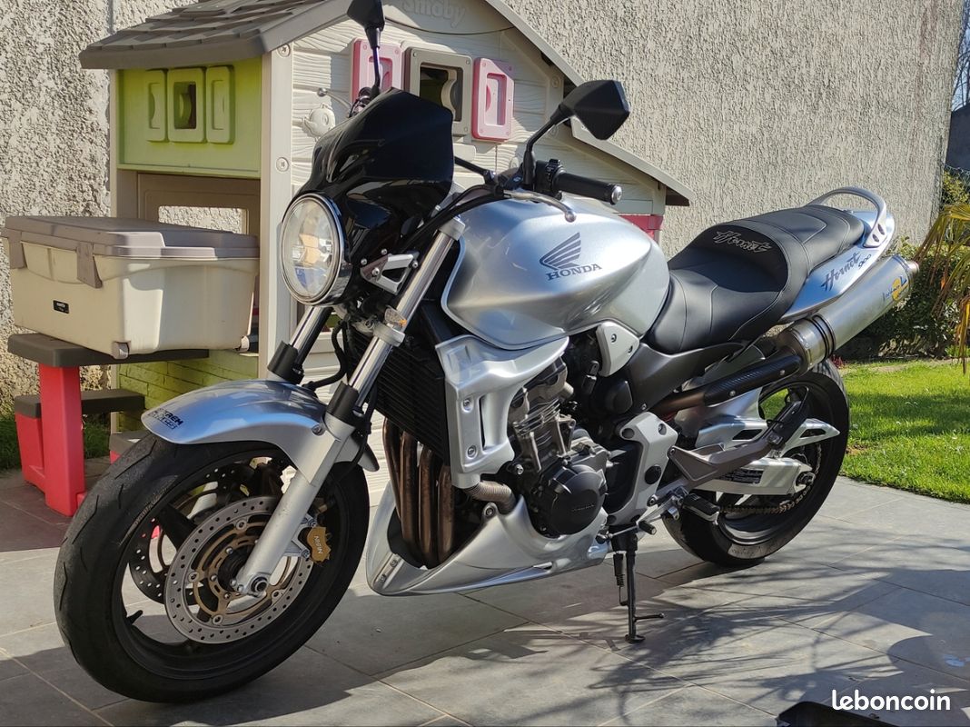 Hrnet Types Hornet 900 - Motos