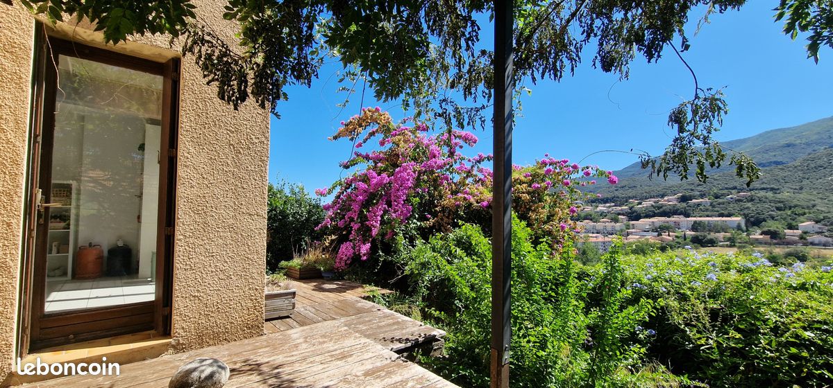 Maison 9 pièces 161 m² · à Amélie-les-Bains-Palalda · 161 m² · 225 000 €