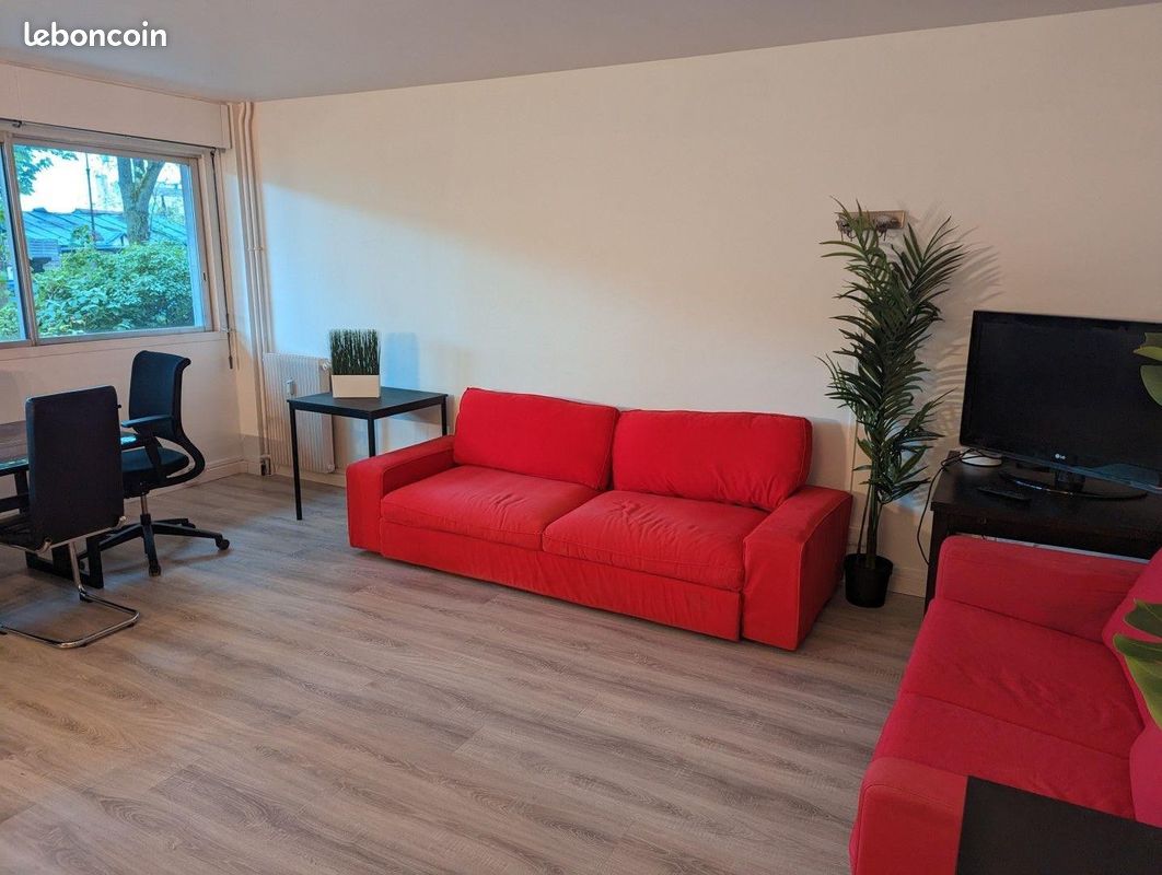 Appartement 2 pièces 74 m² · à Saint-Cloud · 74 m² · 1 600 €/mois