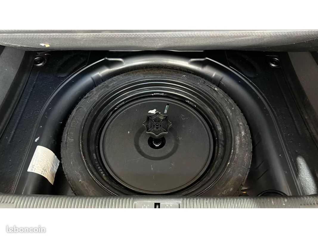 AUDI S3 Quattro 1.8i Turbo 225CH EVOLUTION COUPE (image 17)