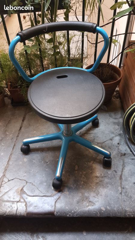 Chaise fauteuil pro à roulettes à dossier bas (image 1)