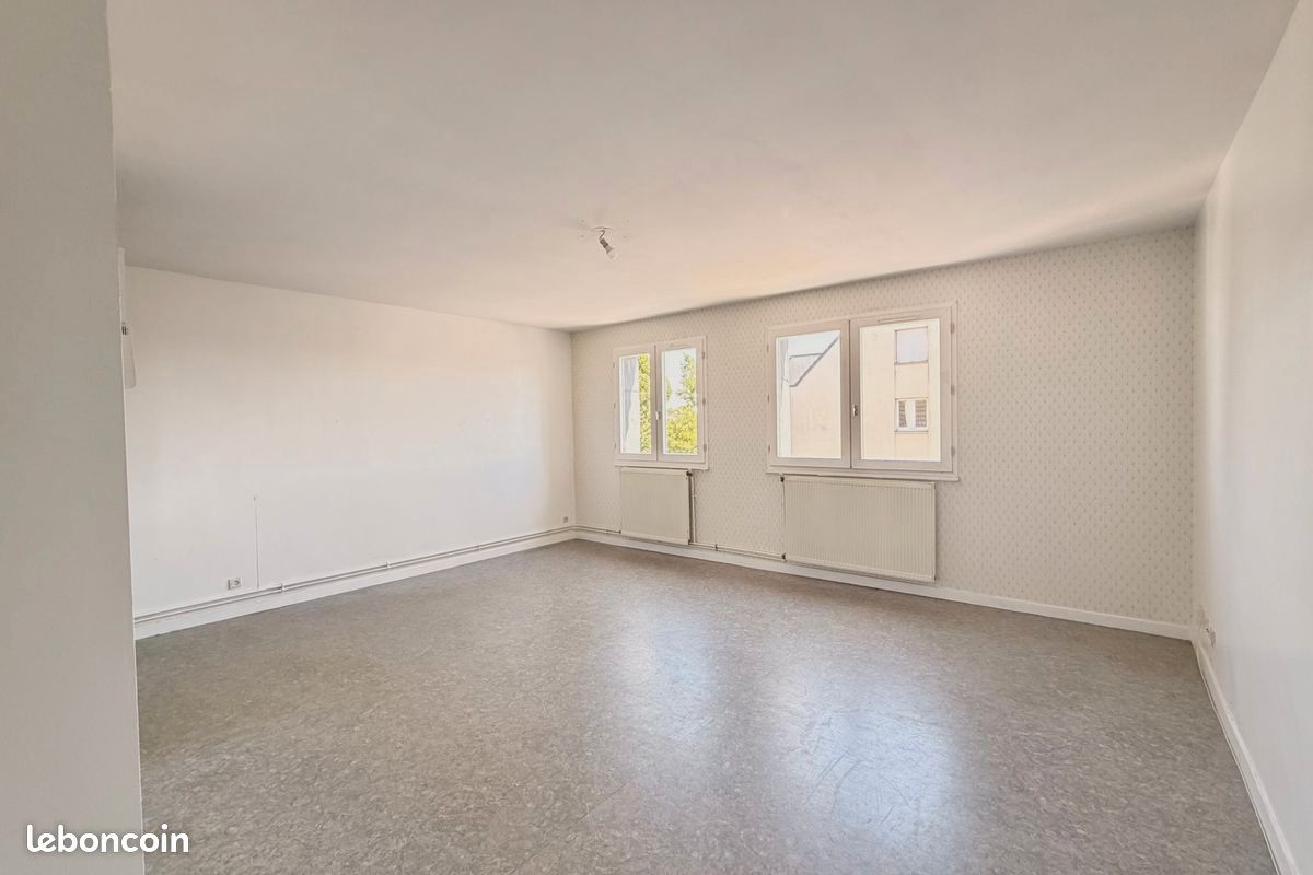 Appartement 4 pièces 84 m² · à Loos · 84 m² · 145 000 €