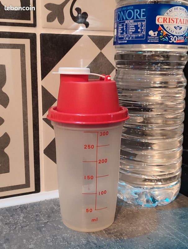 TUPPERWARE verre doseur 300ml (image 1)