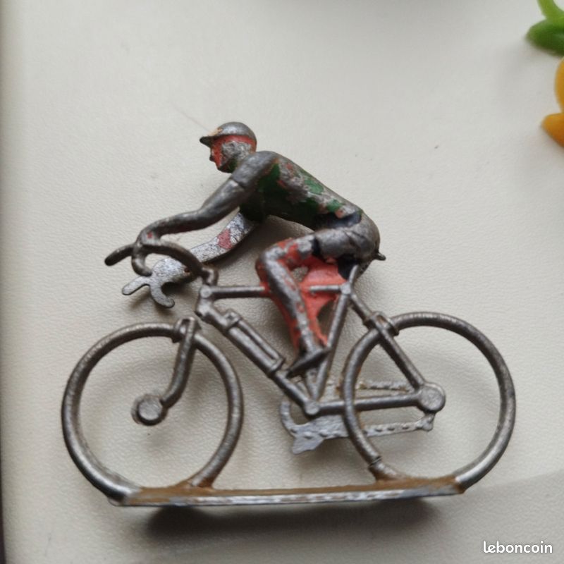 Figurines de collection sur le cyclisme