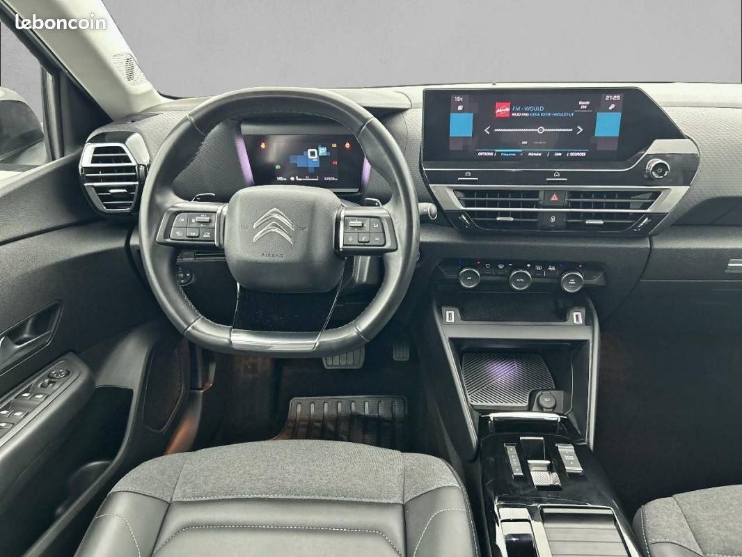 Citroën C4 BlueHDi 130 S&S EAT8 - Shine (image 8)