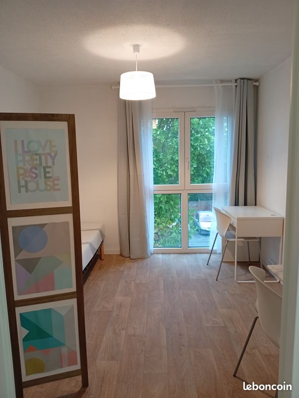 Appartement 1 pièce 17 m² · à Saint-Nazaire · 16,5 m² · 395 €/mois