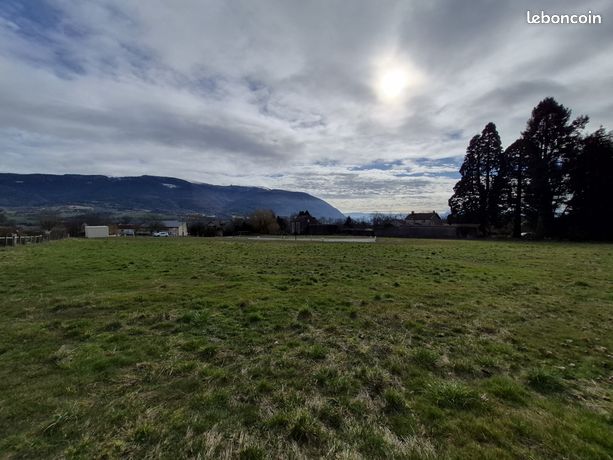 Terrain 931 m² Champagne-en-Valromey