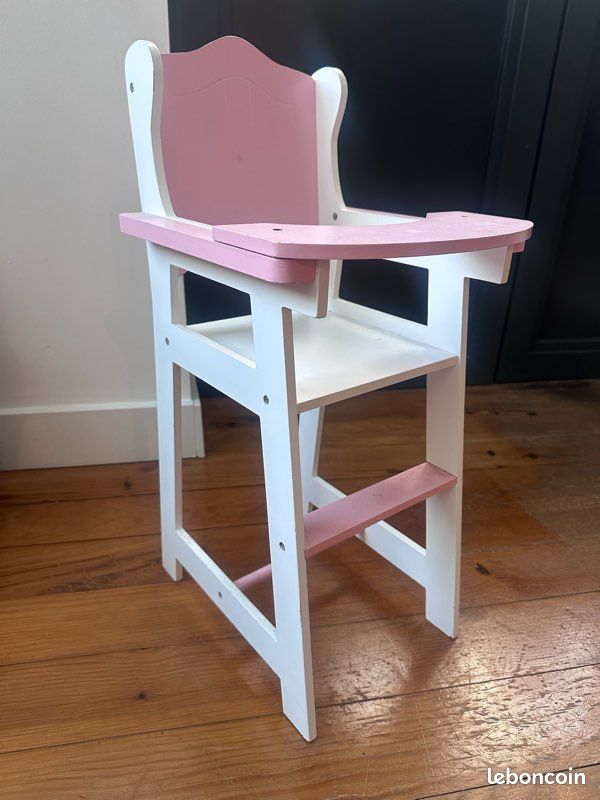 Chaise haute pour poupons (image 1)
