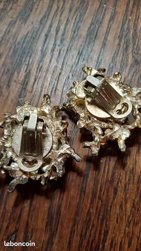 Boucle d'oreille blanche pour femmes, clip, at... - Grandado