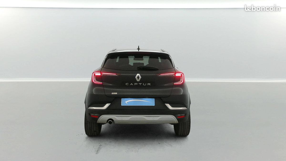 RENAULT Captur Blue dCi 115 EDC Intens (image 4)