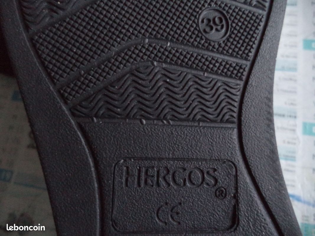 Chaussures orthopediques p 39 (image 4)