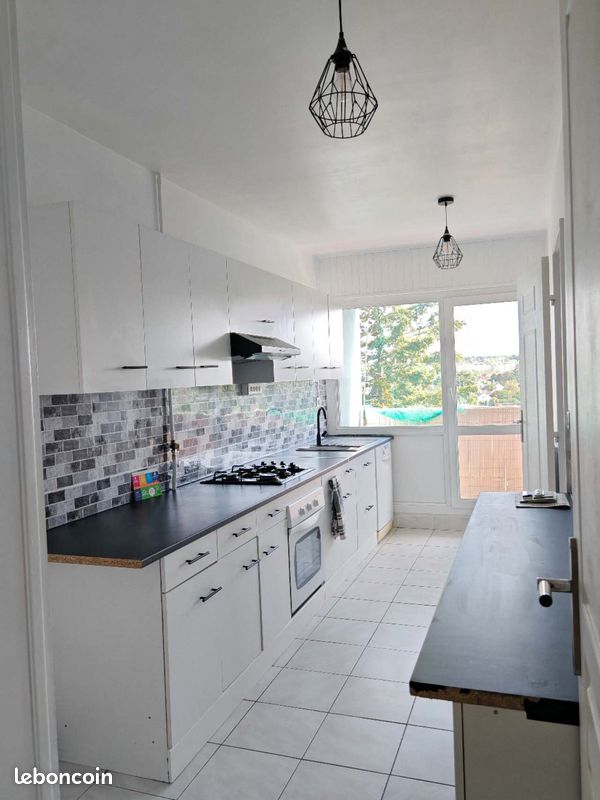 Appartement 3 pièces 69 m² · à Thiais · 69 m² · 1 190 €/mois