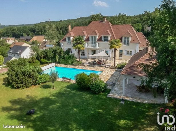 Propriété 9 pièces 340 m²