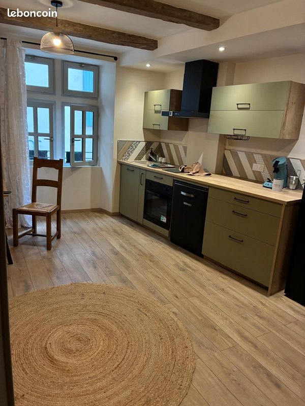 Appartement 3 pièces 60 m² · à Aubenas · 60 m² · 670 €/mois