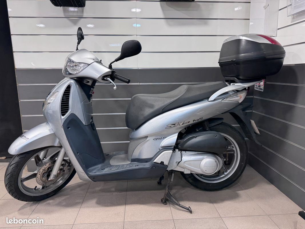 Scooter 125 Sh 2007 Honda Sh125i Honda Sh 2007 Plastic Fairing Kit - Main Image