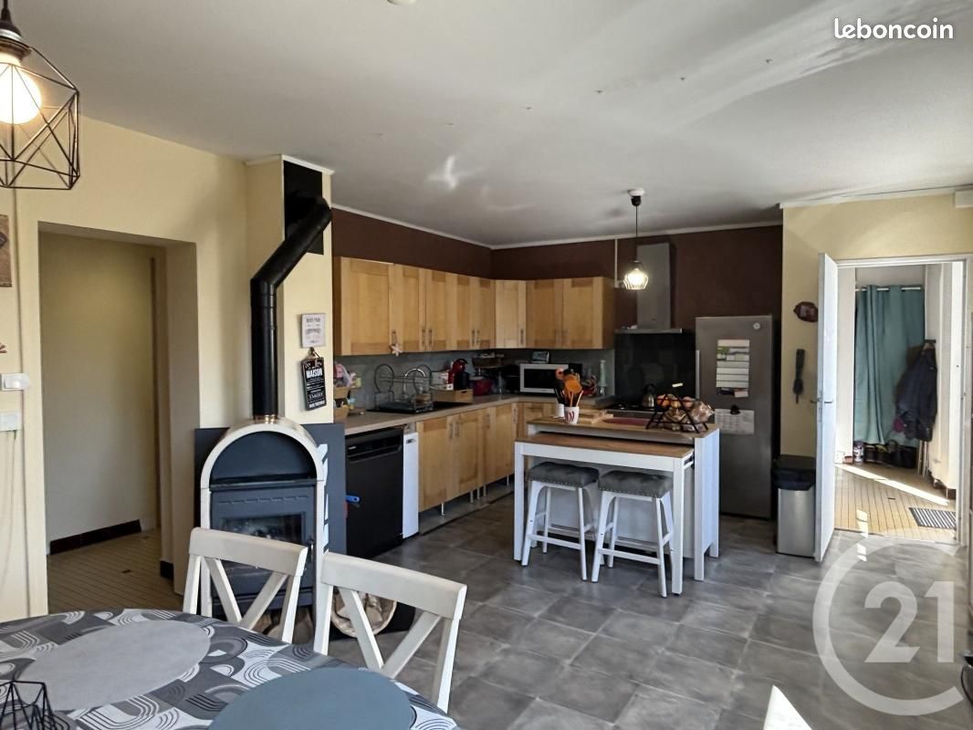 Appartement 6 pièces 137 m² · à Héricourt · 137 m² · 149 000 €