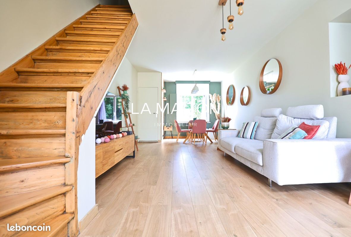 Maison 6 pièces 120 m² · à Wasquehal · 120 m² · 378 000 €