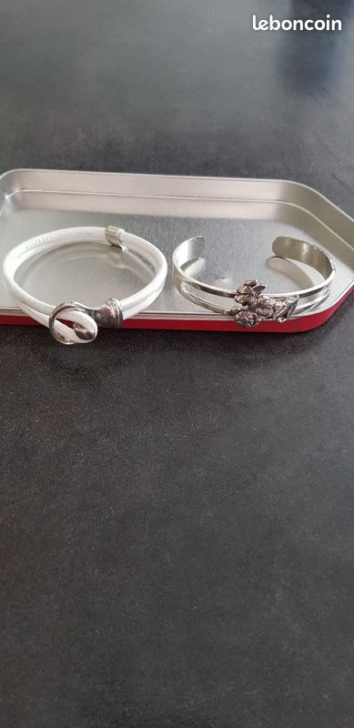Lot de 2 bracelets (image 1)