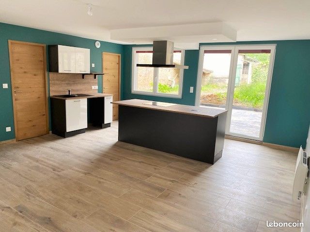 Appartement 3 pièces 116 m² · à Bois-de-Haye · 116 m² · 965 €/mois