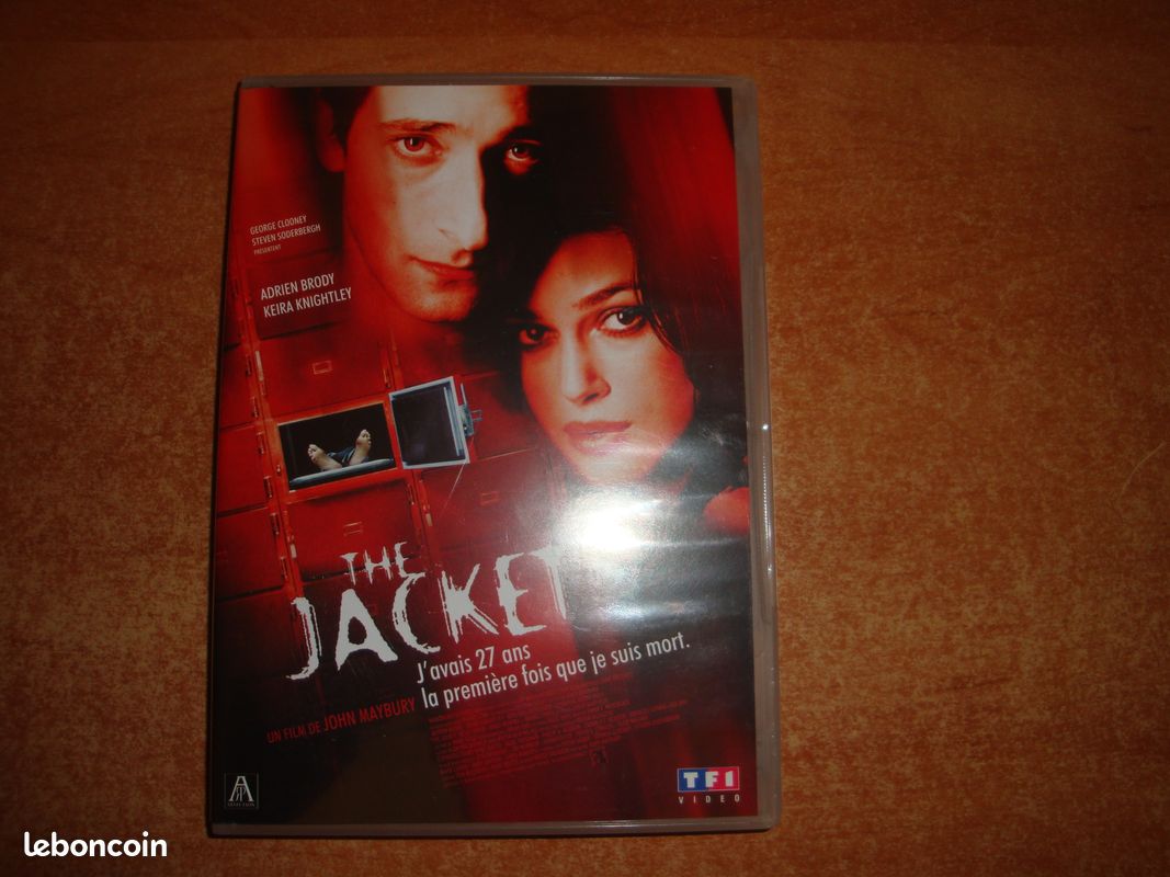 The jacket (image 1)