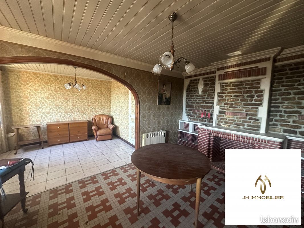 Maison 4 pièces 100 m² · à Duravel · 100 m² · 35 000 €
