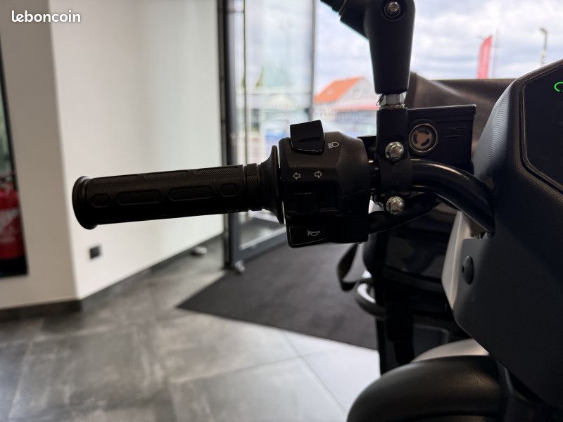 Ligier PULSE 3 8,28 KWH (L2E) SANS PERMIS (image 14)