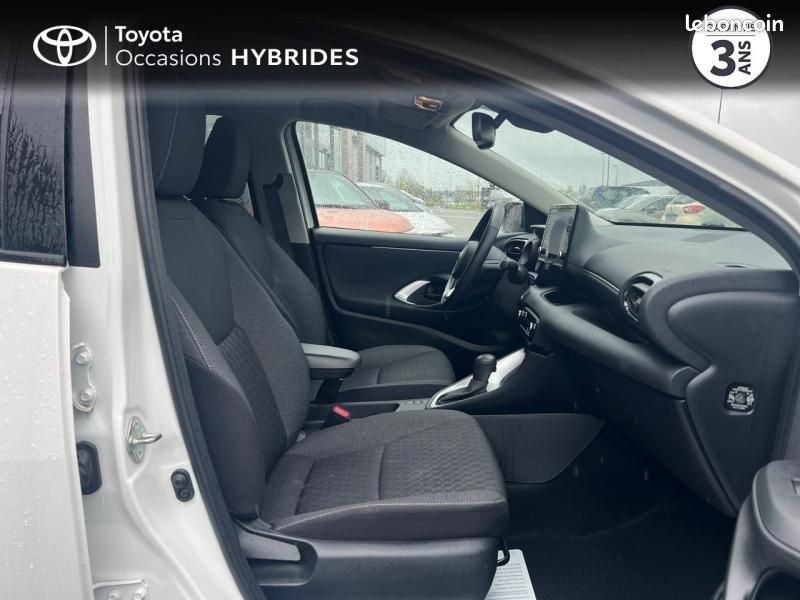 Toyota Yaris 116h Design 5p MY22 (image 6)