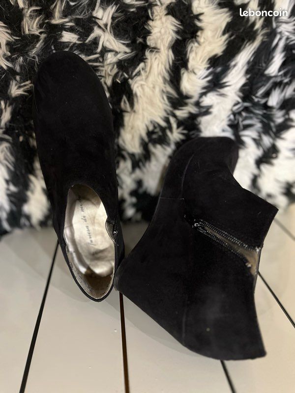 Paire de talons, plate-forme noire 8 cm taille 37 (image 2)