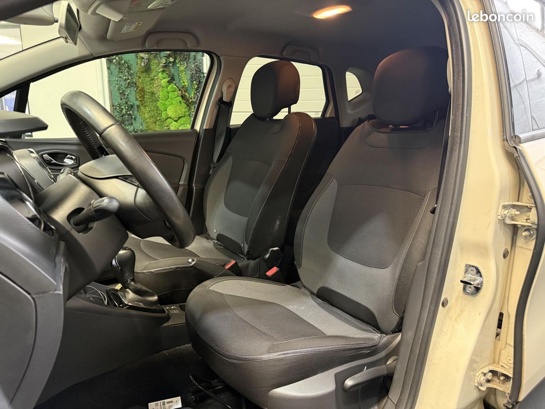 RENAULT CAPTUR 1.2 TCe - 120 - BV EDC Intens PHASE 1 (image 6)