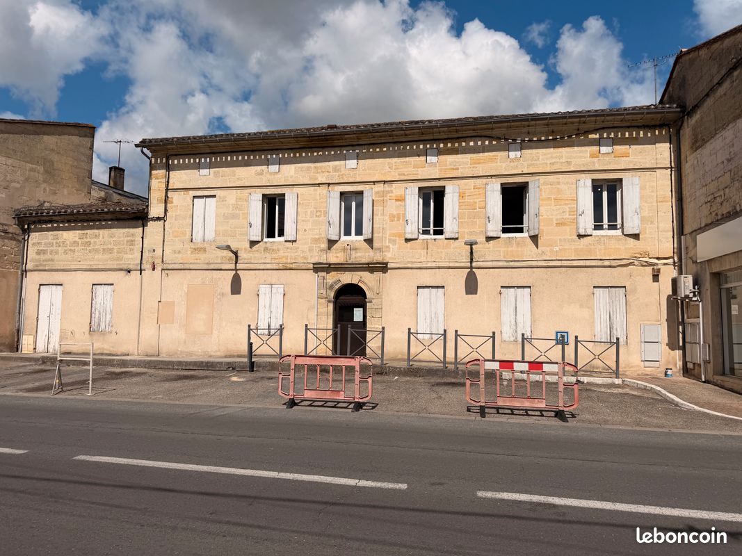 Appartement 3 pièces 65 m² · à Saint-Denis-de-Pile · 65 m² · 650 €/mois