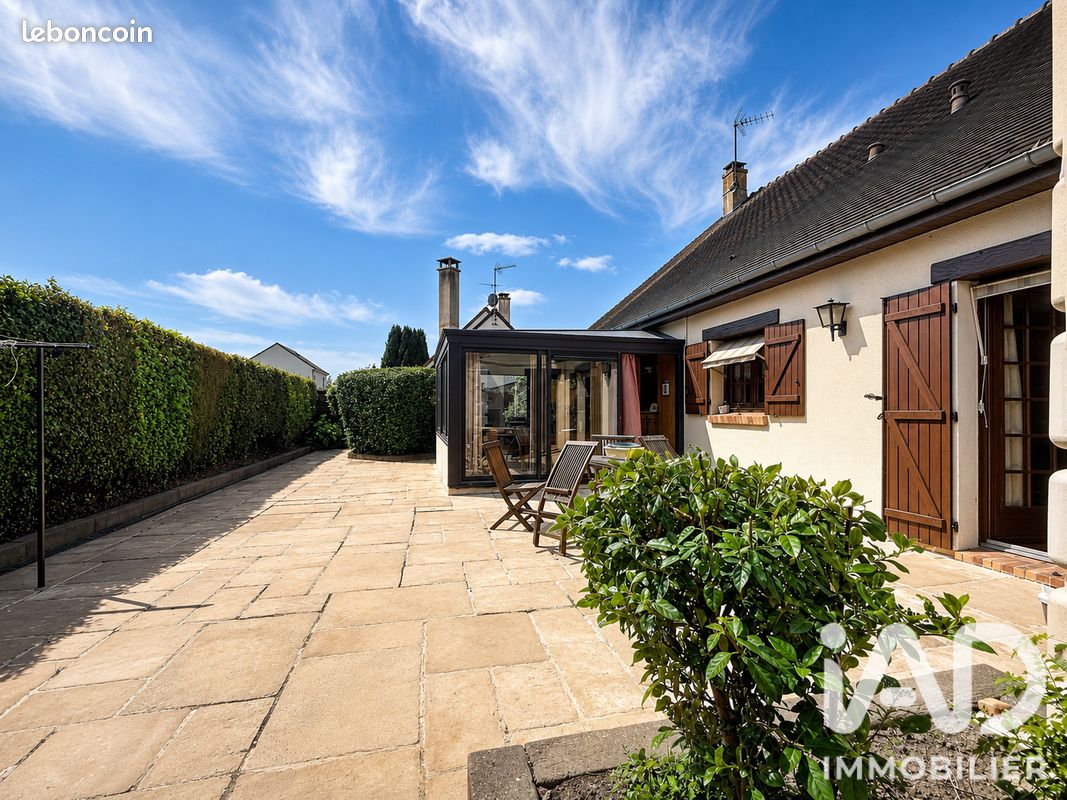 Maison 5 pièces 155 m² · à Beuzeville · 155 m² · 299 950 €