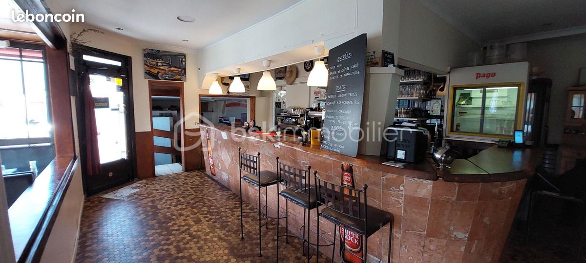 Local bar, brasserie 140 m² (image 4)
