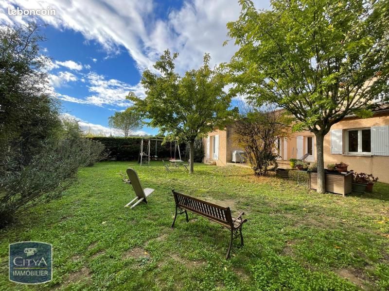 Maison 5 pièces 110 m² · à Pernes-les-Fontaines · 110 m² · 1 118 €/mois