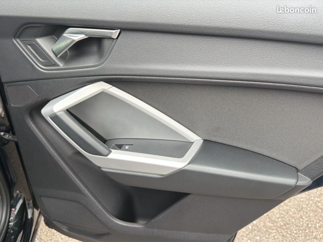 AUDI Q3 45 tfsi e 245 s tronic 6 (image 19)