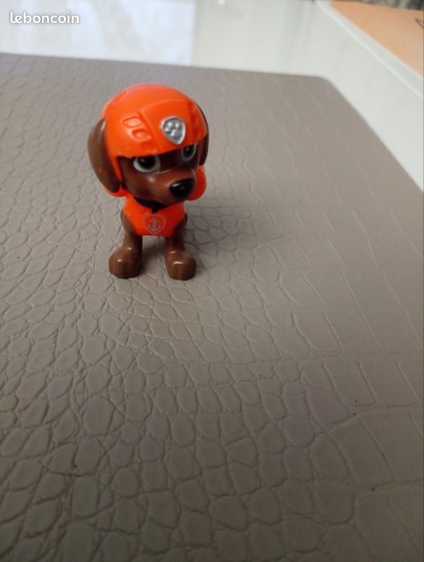 Figurine ZUMA PAT PATROUILLE (image 2)