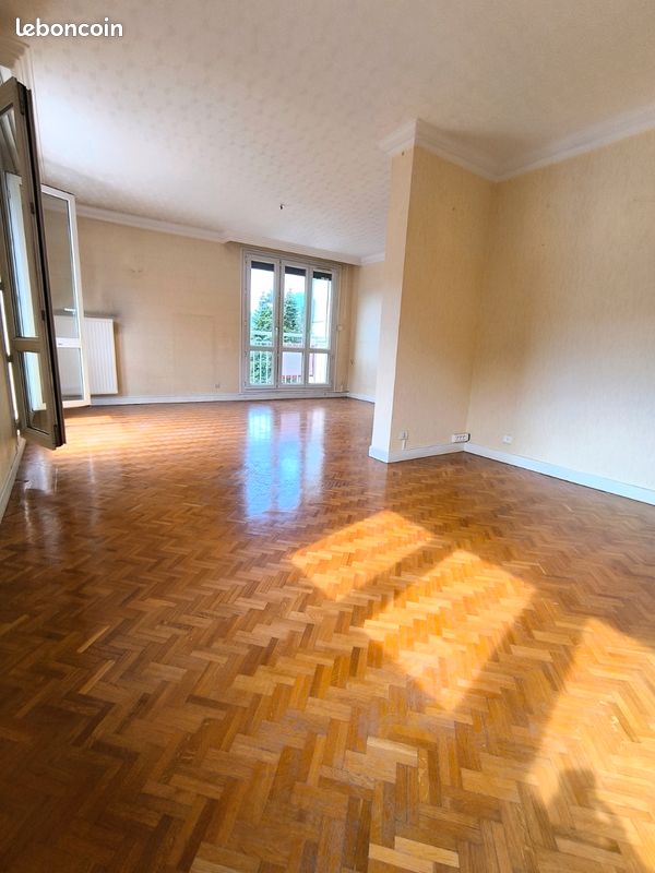 Appartement 4 pièces 89 m² · à Seyssins · 88,5 m² · 209 000 €