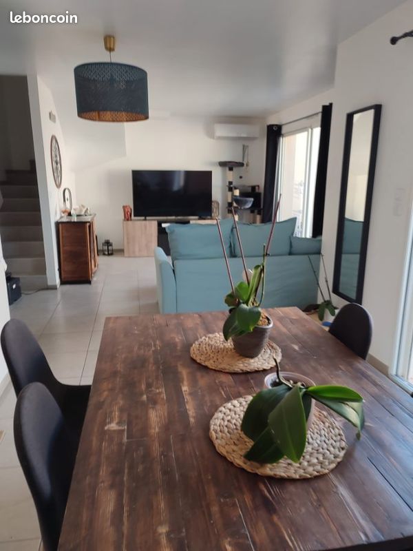 Maison 4 pièces 92 m² · à Rochefort-du-Gard · 92 m² · 1 090 €/mois