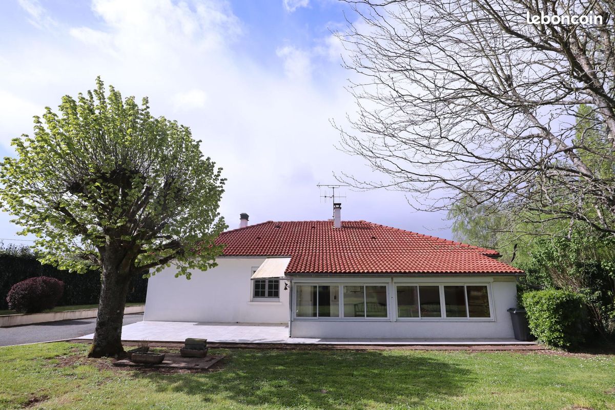 Pavillon 5 pièces 97 m² - Sauzé-Vaussais 79190 (image 2)