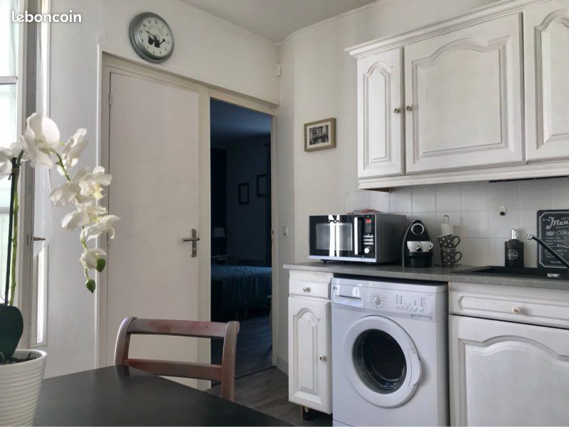 Appartement pied de la butte Montmartre Sacré Cœur (image 1)
