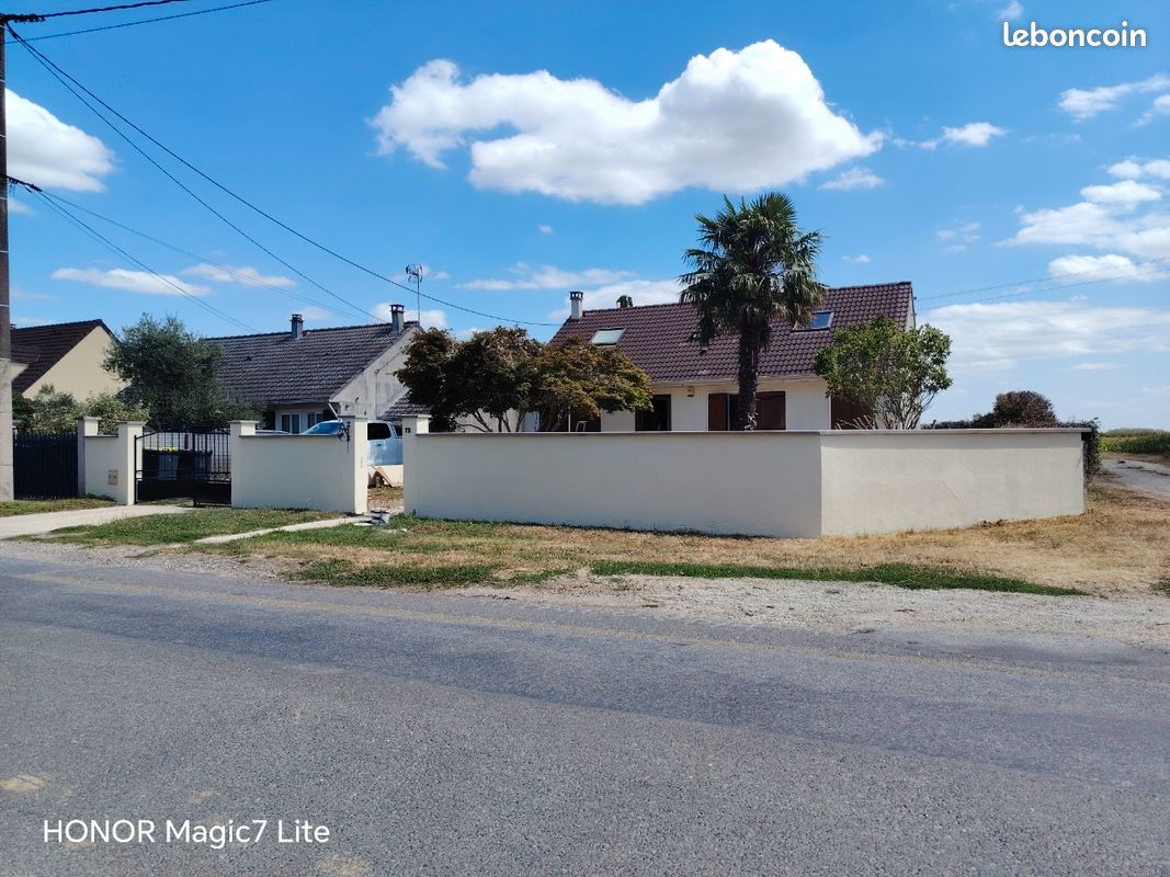 Maison 6 pièces 130 m² · à Guérard · 130 m² · 285 000 €