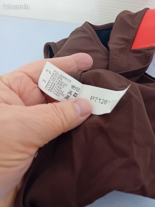 Maillot de bain 2 pièces neuf T. 38 (image 9)